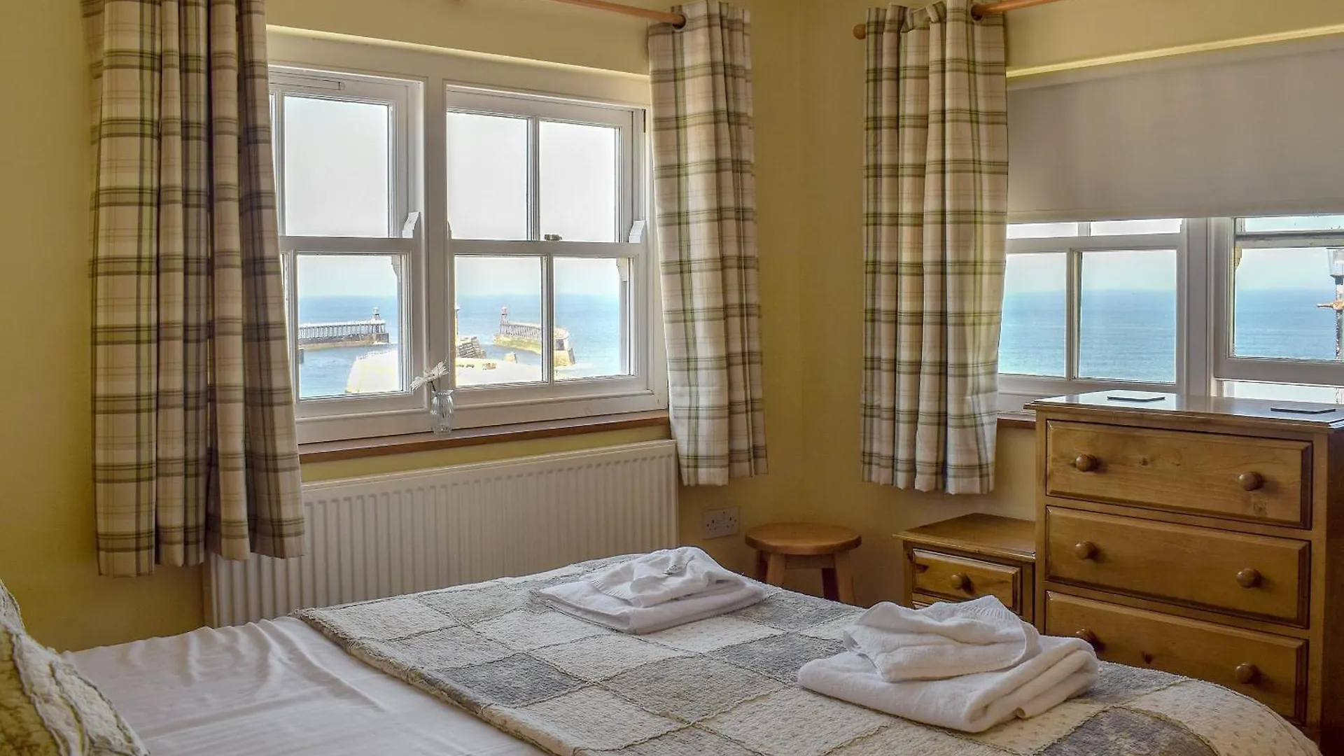 Captains Cottage - E3643 Γουίτμπι 0*,